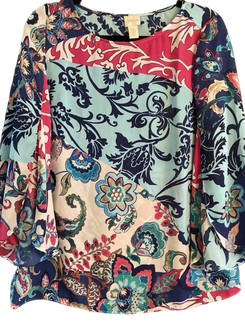 66. WOMENS CHICO’S 2/L DETAIL TOP